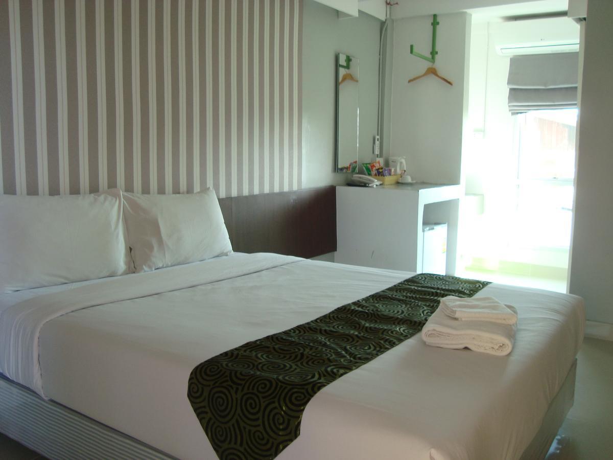 L42 Hostel Suvarnabhumi Airport Бангкок Экстерьер фото