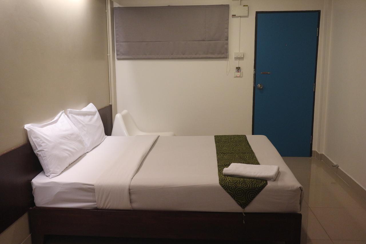L42 Hostel Suvarnabhumi Airport Бангкок Экстерьер фото